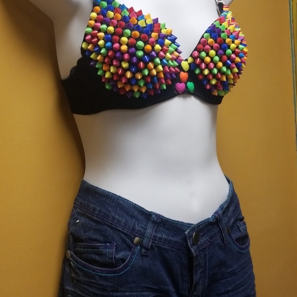 Jeans with coloful stitching - Picture 3 of 8